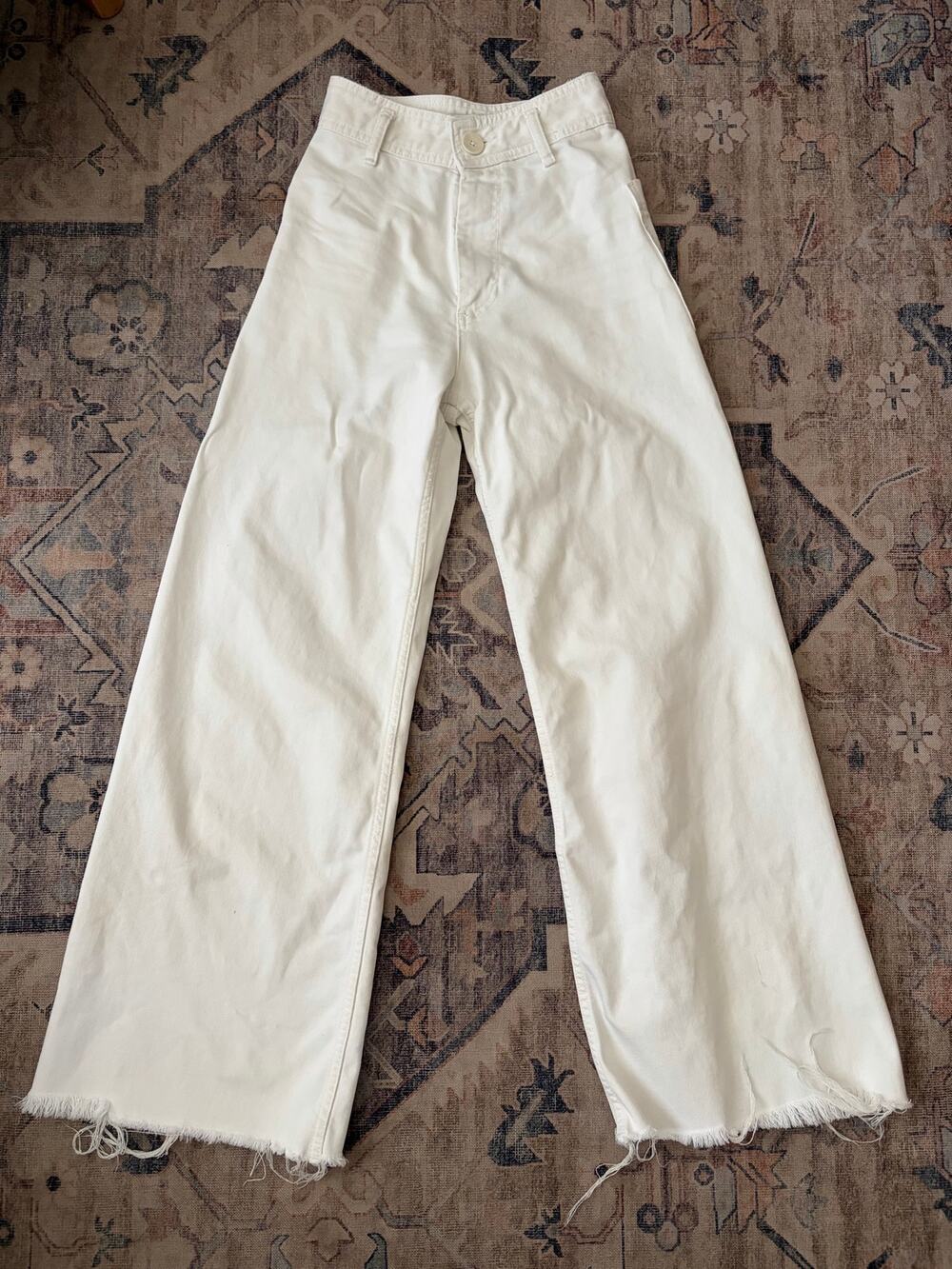 Zara Womens White High Rise Wide Leg Jeans Raw Hem Crop Denim Size 0